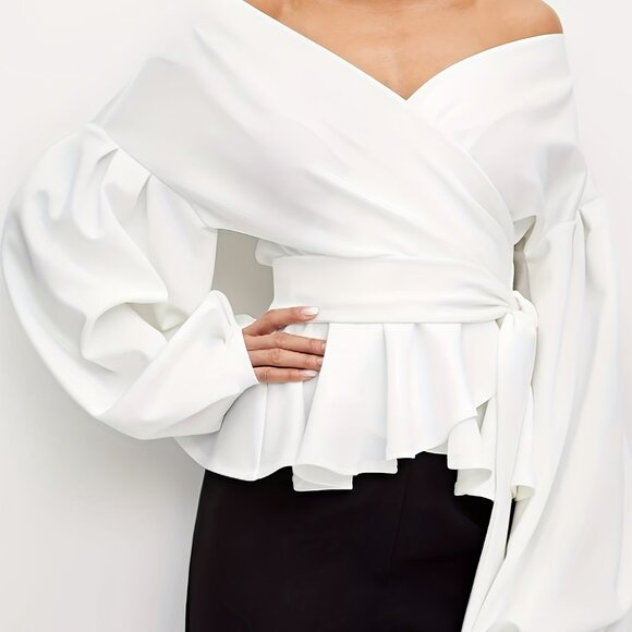 Elegant Off-Shoulder Blouse with Lantern Sleeves and Ruffle Hem - Picture 3 of 5